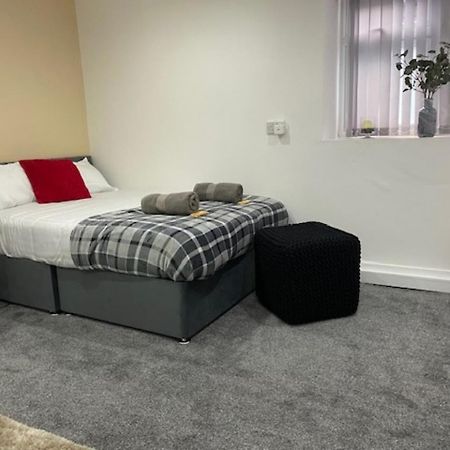 07 St Andrews Apartment ลิธึม เซนต์ แอนน์ส ภายนอก รูปภาพ