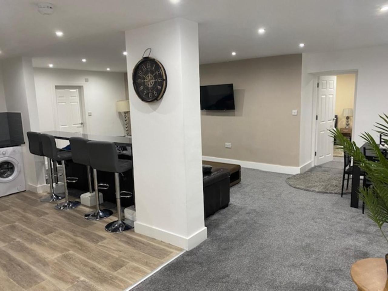 07 St Andrews Apartment ลิธึม เซนต์ แอนน์ส ภายนอก รูปภาพ