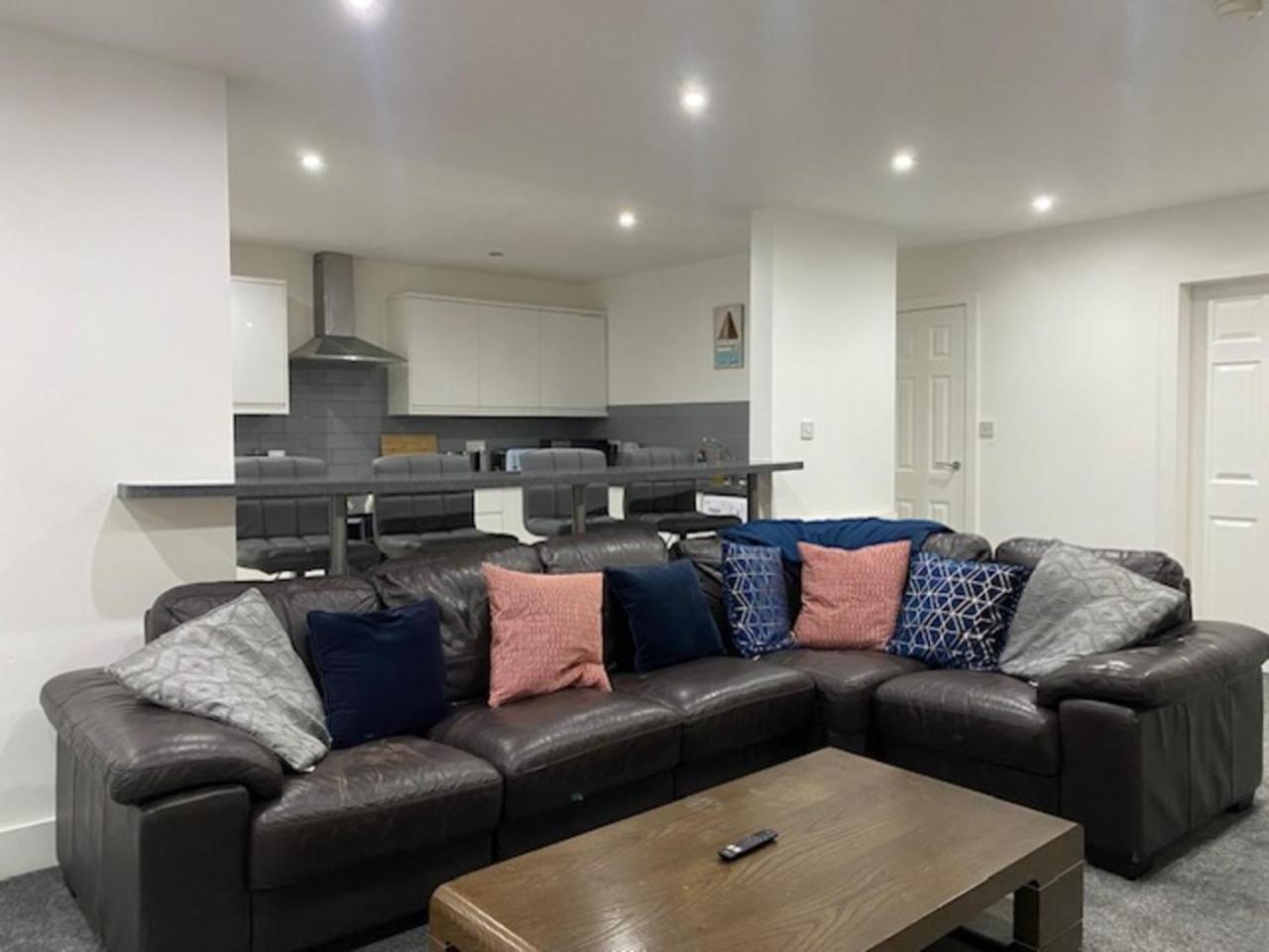 07 St Andrews Apartment ลิธึม เซนต์ แอนน์ส ภายนอก รูปภาพ